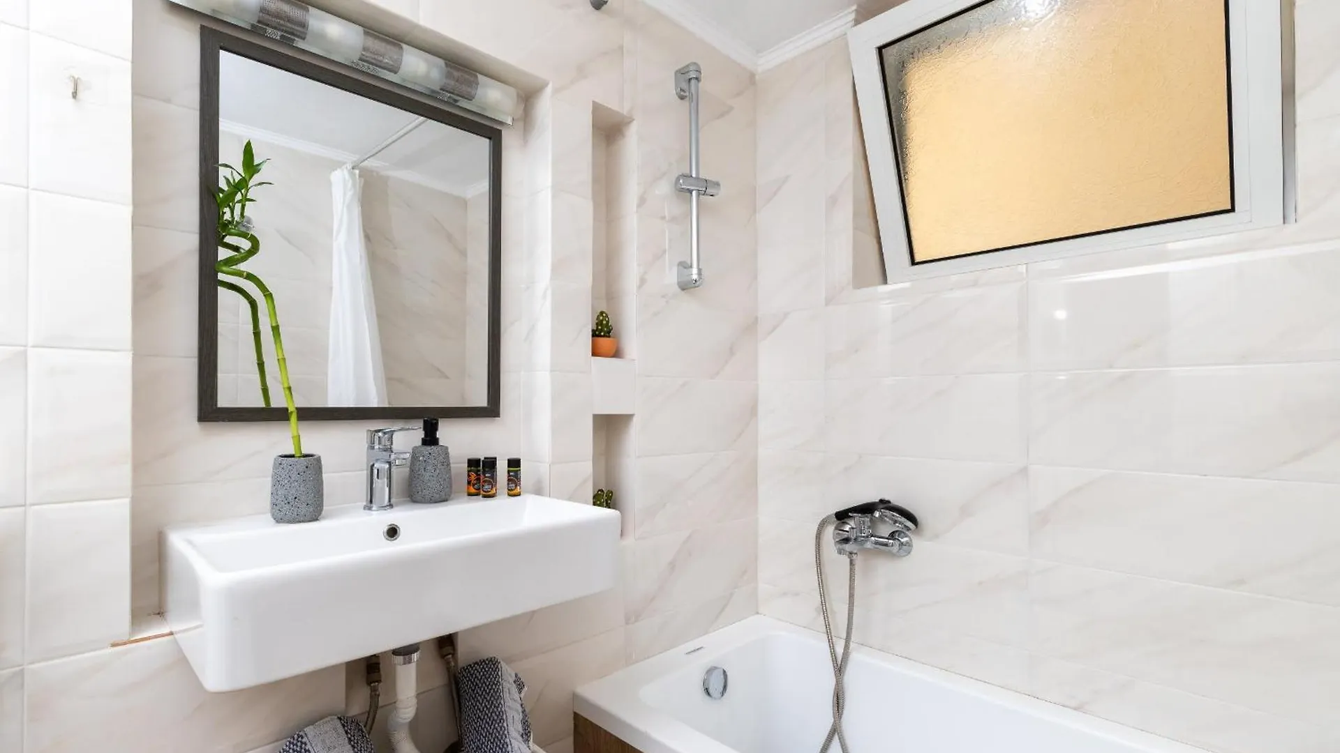 Goza Cozy House Apartment Chania